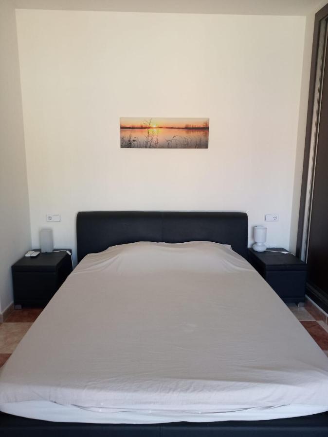 B&B Casa Arigili ฟูเอนฮิโรลา ภายนอก รูปภาพ